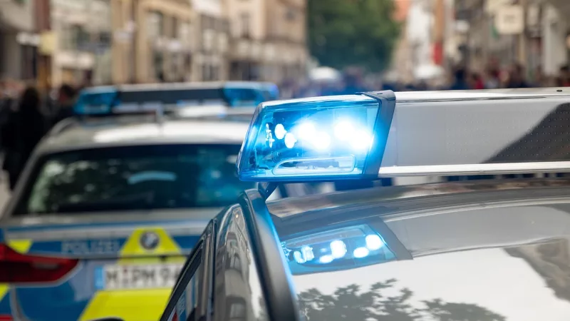Polizei-Blaulicht – Symbol für Drogengesetzgebung